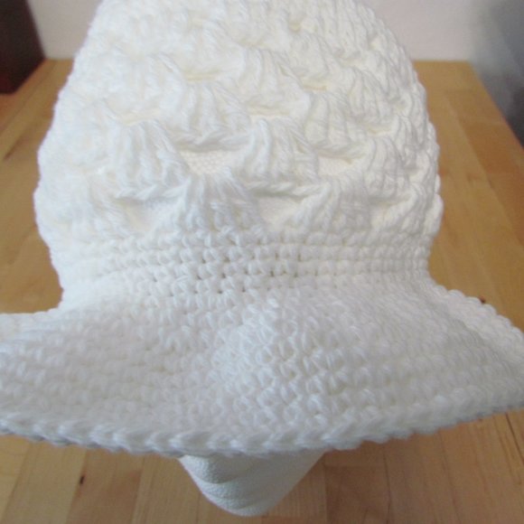 Taller de ABU Handmade crochet hat (white) - Picture 6 of 13
